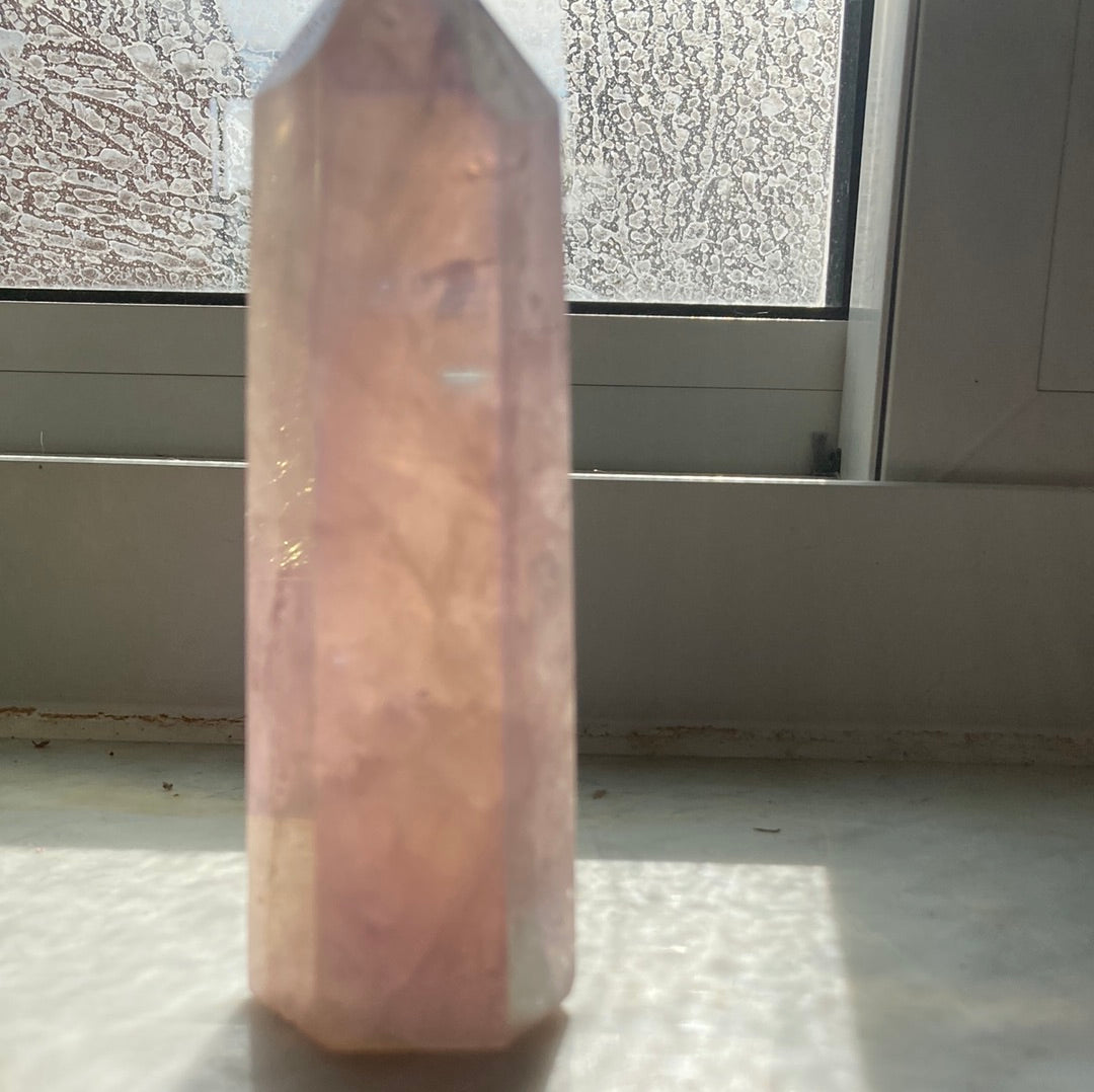 Rose quartz prism